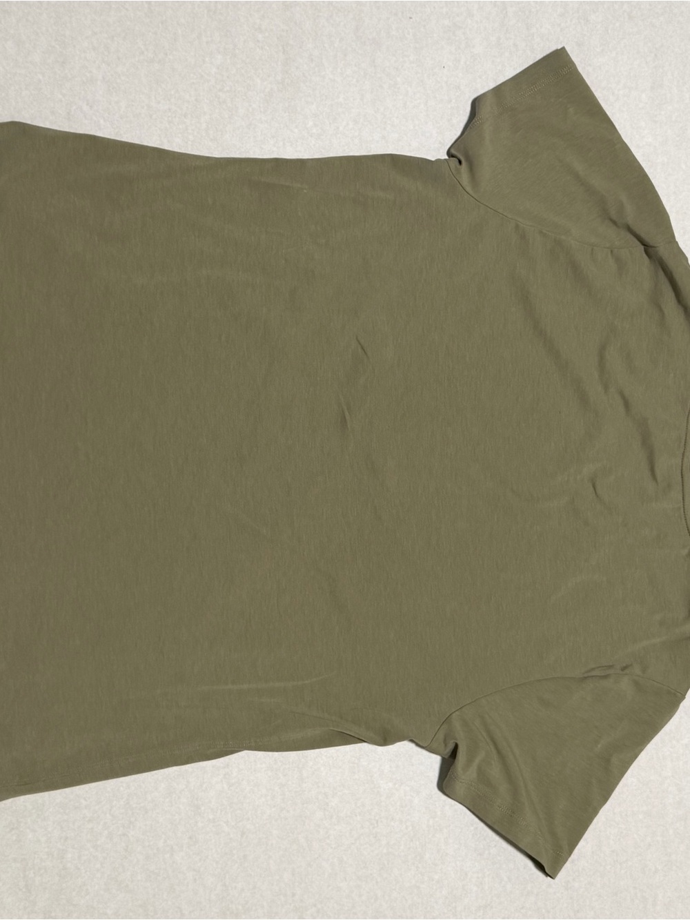Athleta Olive Green Cotton-Blend Crew Neck Tee Size L - Soft Everyday Essential - Picture 4 of 5